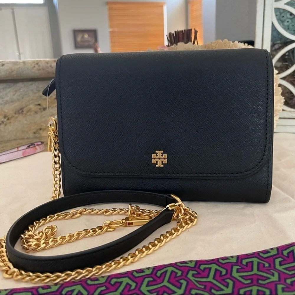 New tory burch Emerson chain wallet black